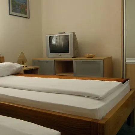 Bed & Breakfast Mejdan 3*