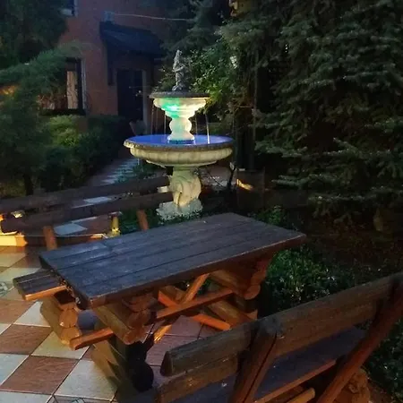 Mejdan Bed and Breakfast 3*