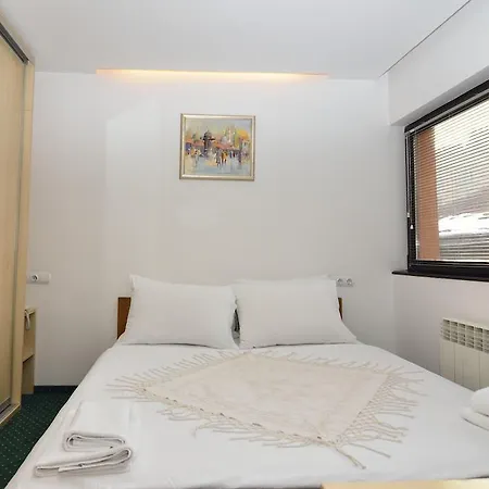 Bed and Breakfast Mejdan 3*