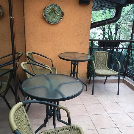 Mejdan Bed and Breakfast